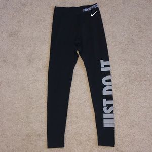 Black Nike Just Do It Leggings